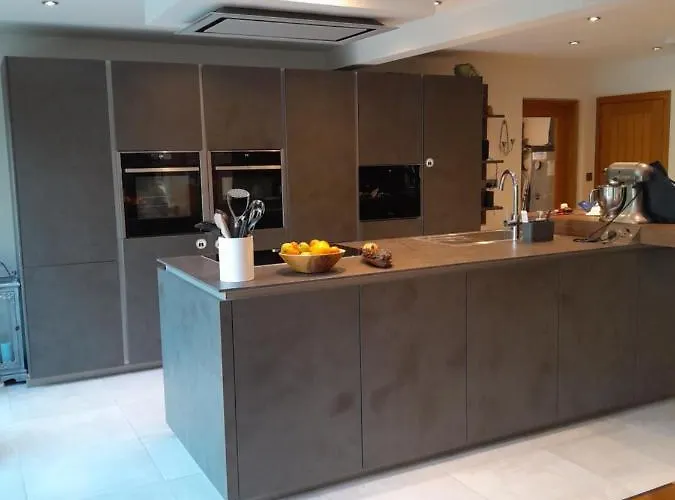 Top-Rated Hotels in Sevenoaks for All Travelers